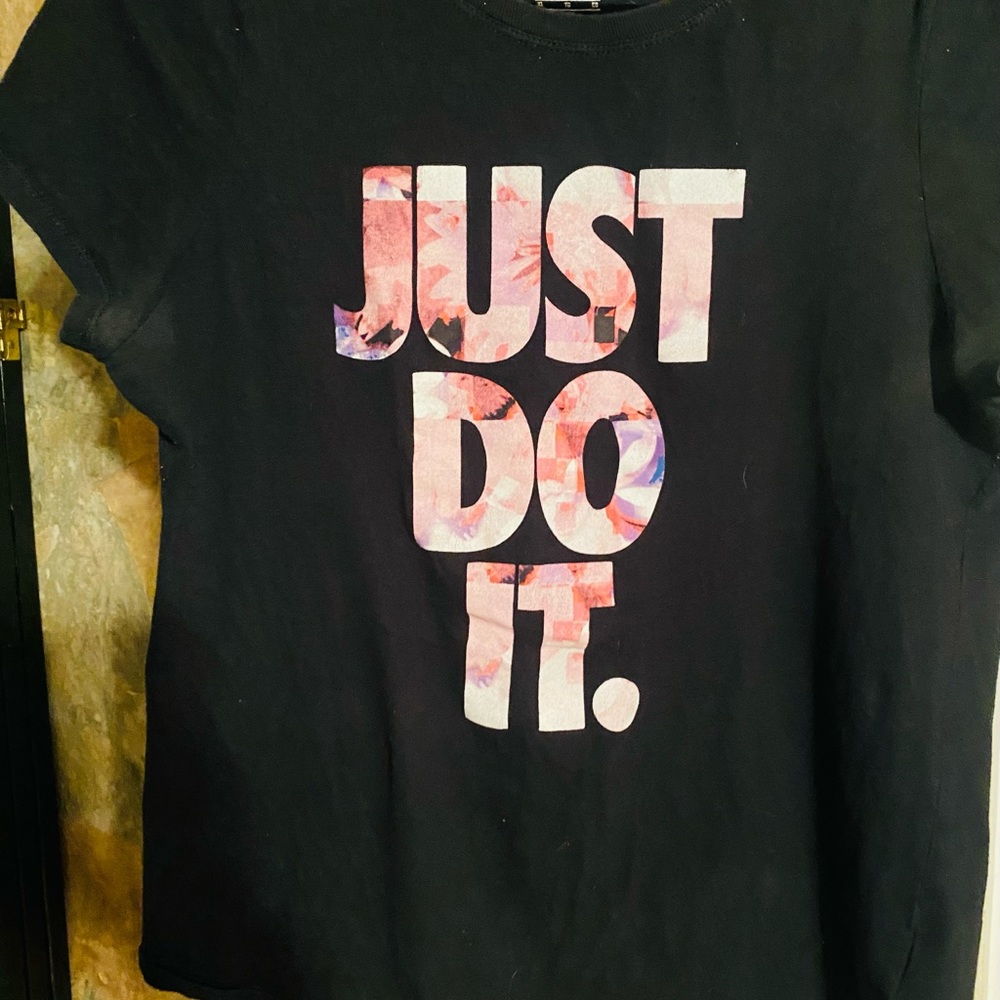 Nike tee shirt pants set pants nwt